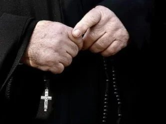 Կալանավորվել է Արագածոտնի թեմի դիվանապետ տեր Գարեգին Արսենյանը