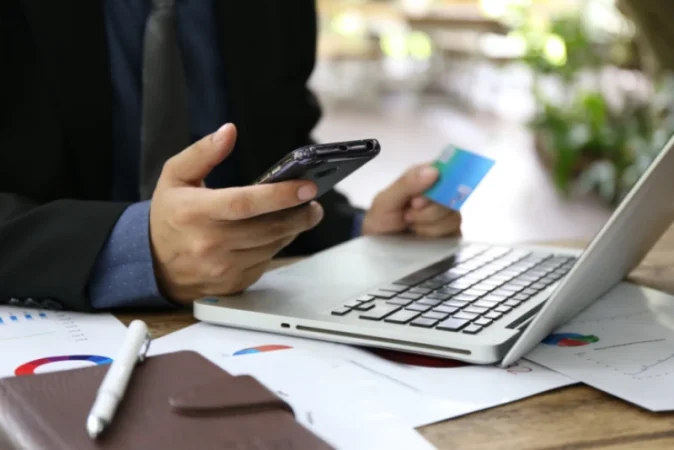 Զգուշացում. «bank24am»-ը չի վերահսկվում ԿԲ-ի կողմից