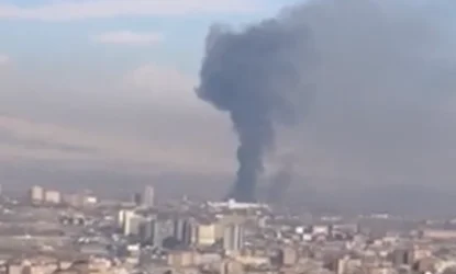 ՏԵՍԱՆՅՈՒԹ. Պահեստային տարածքում բռնկված հրդեհի ծուխը` քաղաքի տարբեր հատվածներից