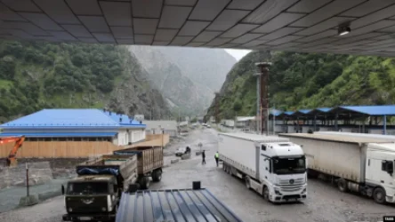 Բեռնատարների վարորդների խնդիրը քննարկվում է ՌԴ գործընկերների հետ․ ՆԳՆ