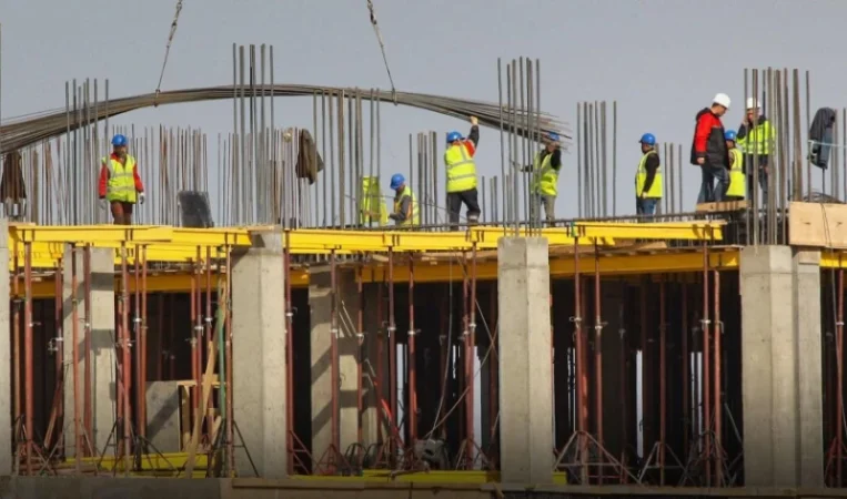 Արտագնա աշխատանքի մեկնածներին ՊԵԿ-ը սկսել է հարկել․ 1005 ծանուցում է ուղարկվել. «Հետք»