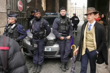 Լուվրի անվտանգության աշխատակիցները հանցավոր համաձայնության են եկել կողոպտիչների հետ