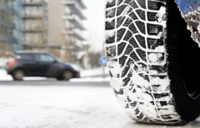 Նոյեմբերի 15-ից առանց ձմեռային անվադողերի վարելը կարգելվի