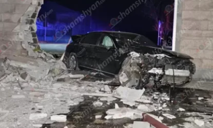 ԼՈՒՍԱՆԿԱՐՆԵՐ․ Վթար՝ Արմավիրում Մեծամորի քաղաքապետի մասնակցությամբ. կա վիրավոր