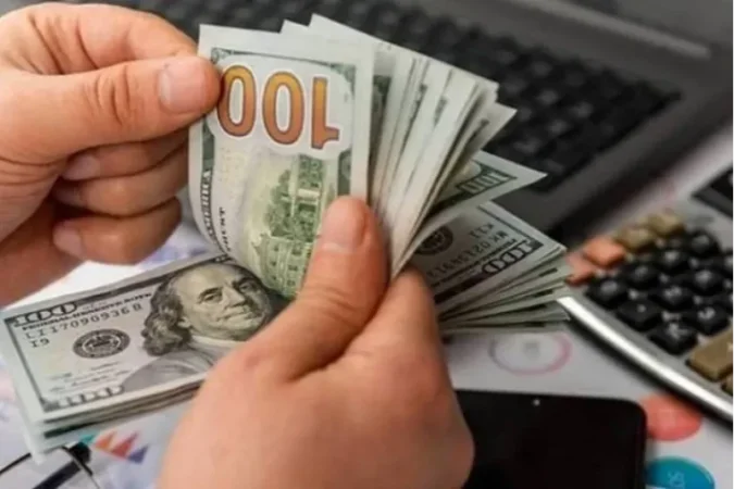 Ռուբլին թանկացել է, դոլարը՝ էժանացել. փոխարժեքներն այսօր