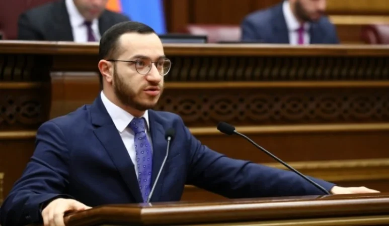 Չտրվե՛նք կեղծ, անհիմն ու էժանագին տեղեկատվությանը. Մխիթար Հայրապետյան