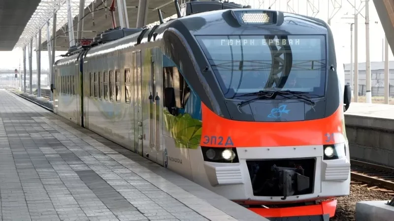 Տղամարդն ընկել է Գյումրի-Երևան էլեկտրագնացքի տակ