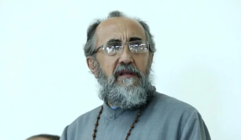 Միքայել Սրբազանի նկատմամբ տնային կալանք կիրառվեց