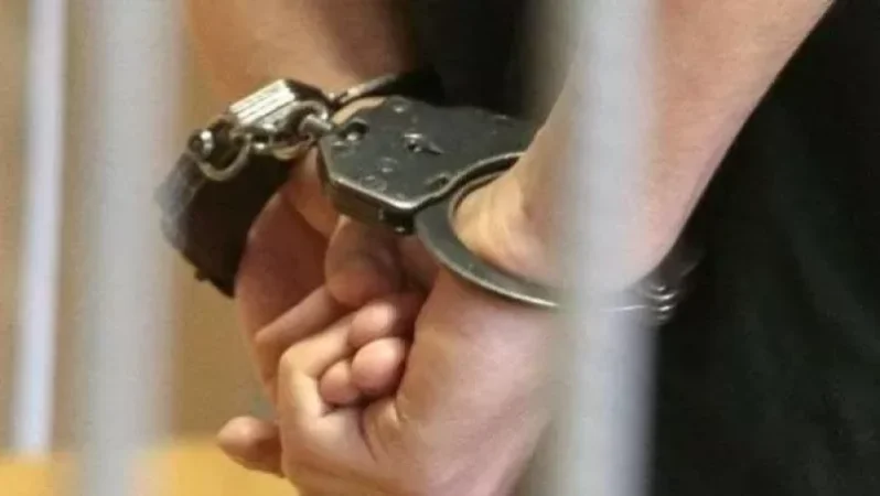 Թբիլիսիում բերման է ենթարկվել տղամարդը, որը սպառնում էր ինքն իրեն նռնակով պայթեցնել