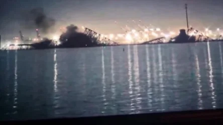 ՏԵՍԱՆՅՈՒԹ․ Տեսախցիկը ֆիքսել է՝ ինչպես է նավը բախվում կամրջին և փլուզում այն, մեքենաներն ընկել են ջուրը․ ԱՄՆ