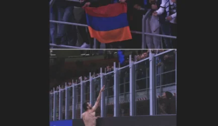 Հենրիխ Մխիթարյանը խաղաշապիկը նվիրում է հայոց եռագույնով կանգնած երկրպագուին