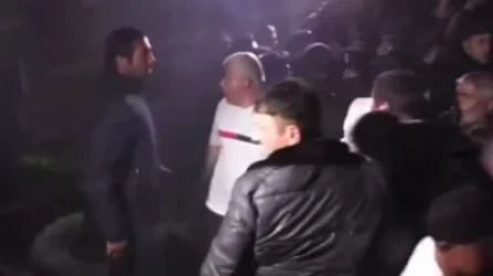 ՏԵՍԱՆՅՈՒԹ. Կիրանցում սևբերետավորները ուժ են կիրառում քաղաքացիների նկատմամբ