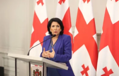 Վրաստանի նախագահը իշխող «Վրացական երազանք» կուսակցությունն անվանել է «ռուսական երազանք»