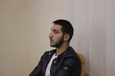 Վարդանյանը ձերբակալվածների պահման վայր տեղափոխվելիս ենթարկվել է դաժան ծեծի. փաստաբան