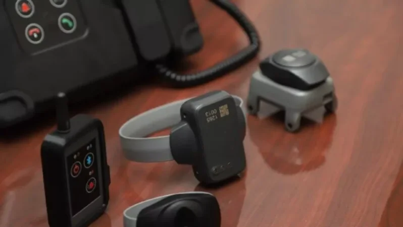 ՀՀ–ում էլեկտրոնային «բրասլետները» չեն բավականացնում. 140 մլն դրամի լրացուցիչ սարքեր կգնեն