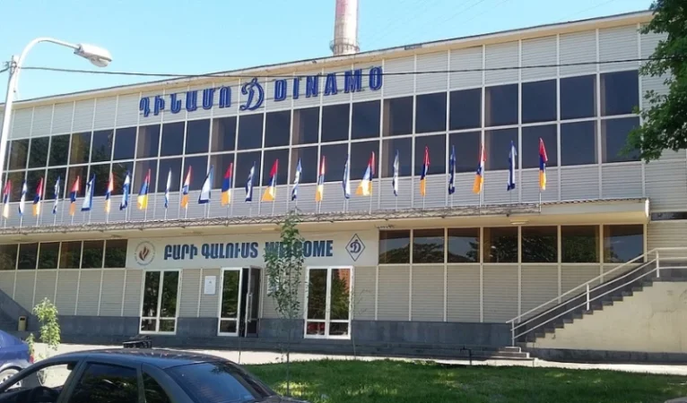 «Դինամո» մարզադահլիճում մարզիչը հայհոյանքներ է հնչեցրել ֆեդերացիայի նախագահի հասցեին, ապա ծեծի ենթարկել նրան