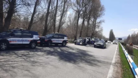 Ոստիկանությունը պարզաբանում է՝ ինչու է կանգնեցրել Տավուշ մեկնող մեքենաներին