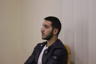 Ժողովրդավարությունը թիվ մեկ «բրենդ» հռչակած կառավարության ղեկավարը չի մեկնաբանել Սամվել Վարդանյանի հանդեպ կատարվածը․ «Ժողովուրդ»