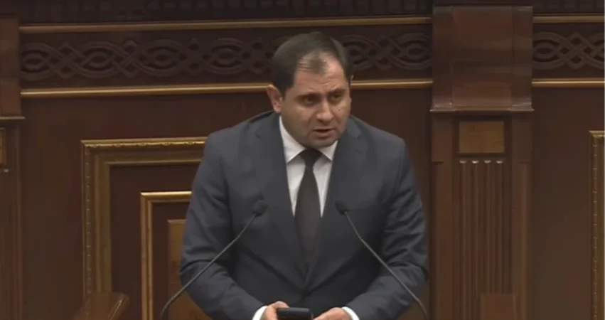 2025-ին բանակում գրանցվել է ծառայության հետ կապված 6 մահվան դեպք. Պապիկյան