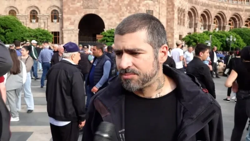 Սրբազանին ոչինչ չի խանգարում, որ դառնա վարչապետ. Գևորգ Գրիգորյան