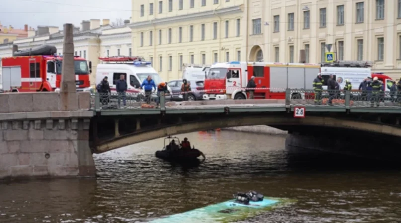 Սանկտ Պետերբուրգում գետն ընկած ավտոբուսի զոհերի թիվն ավելացել է