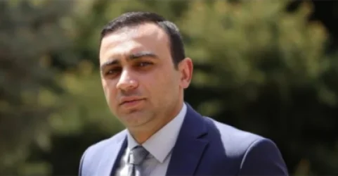 Անգամ 40 օր պետք չեղավ, որ դիմակները պատռվի․ Չախոյանը՝ Սրբազանի պայքարի մասին