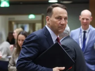 Լեհաստանը կսահմանափակի երկրի տարածքով ռուս դիվանագետների տեղաշարժը