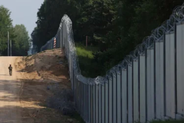 Լեհաստանը լրացուցիչ ուժեր է ուղարկել Բելառուսի հետ սահման