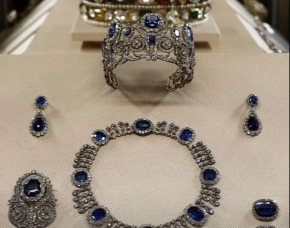 Լուվրից գողացված զարդերը վաճառվում են կայքում