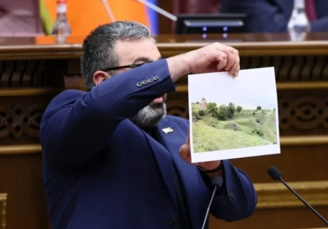 Խոստանում էիք․ քանի՞ սանտիմետր հող եք հետ բերել․ Դանիելյան