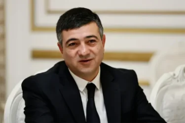 Կոնյակով ու բոմբոներկայով չեմ եկել շնորհավորելու․ բայց նորմալ բարևել ենք․ Մինասյան