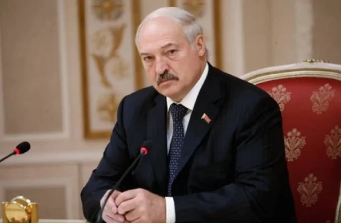 Թրամփը հիմար չէ, նա ամեն ինչ շատ լավ տեսնում է. Լուկաշենկո