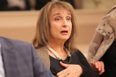 Հանկարծամահ է եղել սիրված դերասանուհի Լալա Մնացականյանը