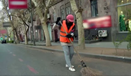 Սանմաքրման աշխատողները նոր հագուստ կունենան՝ ամառային-ձմեռային կլինի. Կատվալյան