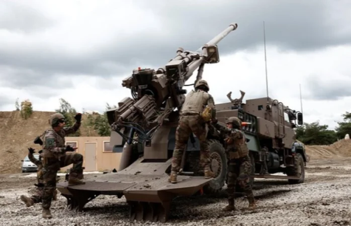 Ֆրանսիան Հայաստանին կփոխանցի CAESAR-ի պահեստամասեր և 155 մմ տրամաչափի զինամթերք.  Forces Operations Blog