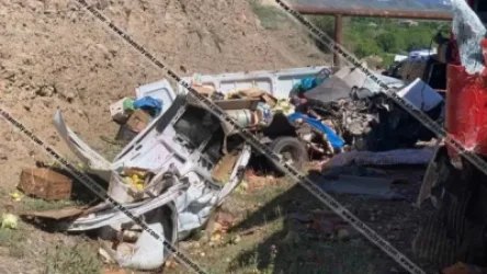 Խոշոր ավտովթար Վայոց Ձորի մարզում. «Գազել»-ը վերածվել է մետաղե ջարդոնի. կա զոհ. shamshyan