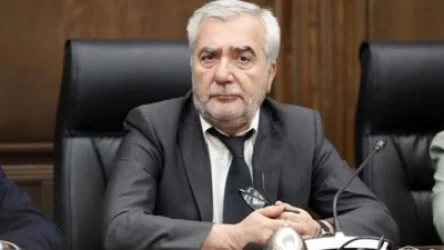 ՏԵՍԱՆՅՈՒԹ. Ի՞նչ գնով է ՀԷՑ-ը միանձնյա անցել Սամվել Կարապետյանին. Անդրանիկ Քոչարյանին