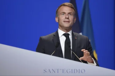 Հայաստանի վարչապետը գտնվում է Ադրբեջանի կողմից տարածքային նկրտումների ճնշման տակ. Մակրոն