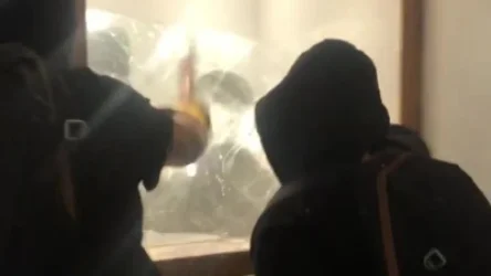 ՏԵՍԱՆՅՈՒԹ. Ինչպես են առևանգում Իսրայելի առաջին նախագահի քանդակները Մանչեսթերի համալսարանից