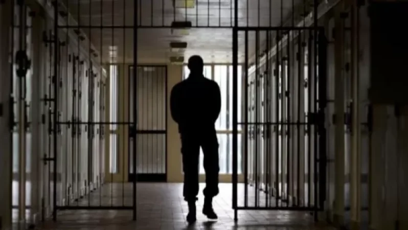 «Արմավիր» ՔԿՀ-ի կալանավորը հիմնարկի տեղամասերից մեկի պետին կաշառք է տվել  214.000 դրամ արժեքով շինանյութ