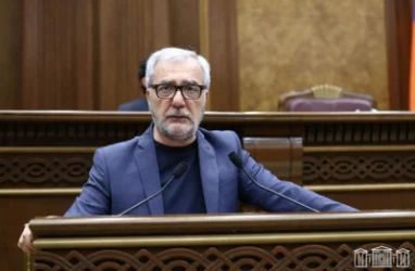 Պատերազմի քննիչ հանձնաժողովի անդամները զեկույցին չեն ծանոթացել. Քոչարյանը խախտել է ԱԺ կանոնակարգը. «Ժողովուրդ»