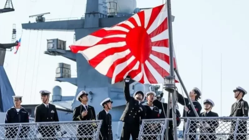 Photograph: Streets Decorated with Flags Resembling Japanese Navy Ensigns Ahead of May 9 in Russia