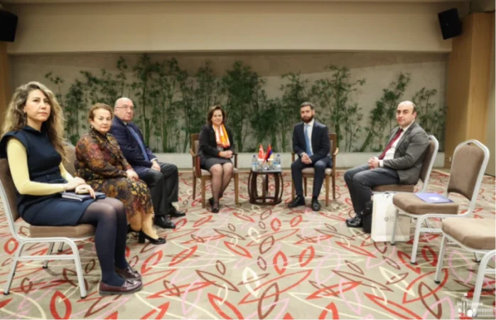 Կոստանյանը՝ Թուրքիայի ԱԳ փոխնախարարի հետ հանդիպման մասին