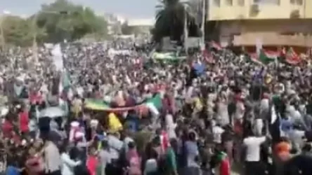 ՏԵՍԱՆՅՈՒԹ. Բազմամարդ ցույցեր՝ Սուդանում. պահանջում են զինվորական իշխանության հեռացումը