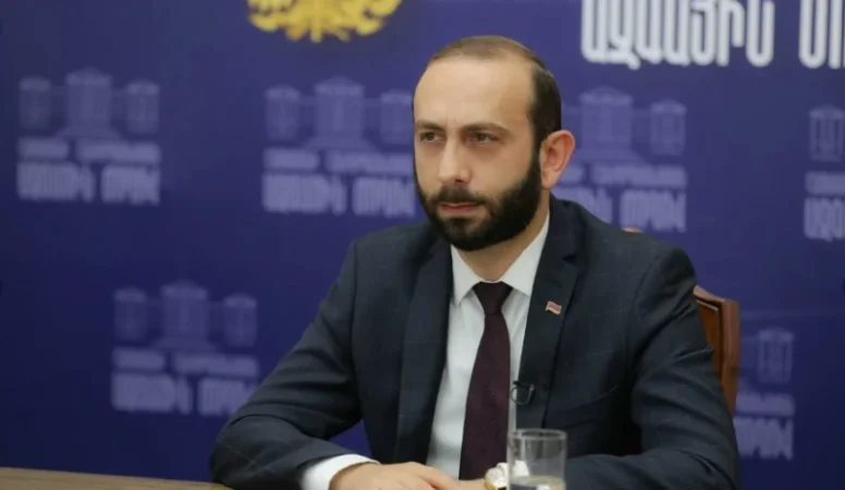 Պատրաստ ենք րոպե առաջ սկսել խաղաղության պայմանագրի ստորագրման տեղի և վայրի մասին խորհրդակցությունները. Միրզոյան