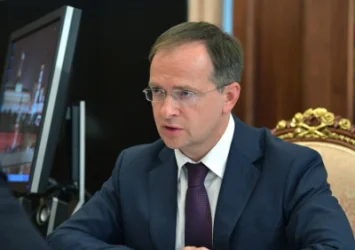 Պատերազմն ու բանակցությունները միաժամանակ են ընթանում․ ՌԴ նախագահի օգնական