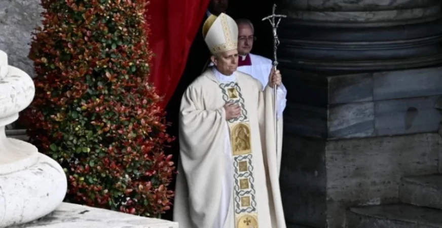 Ում հետ Հռոմի Պապն առաջինը հանդիպեց օտարերկրյա առաջնորդներից