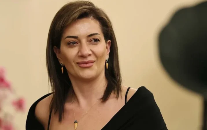 Մի’ լսեք, մի’ դիտեք, մի’ քննարկեք․ դա ձեր գործը չէ․ Աննա Հակոբյան