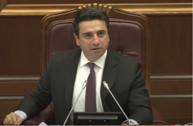 Քոչարյանը կարող է պատժել խաչակնքվելու համար. Ալեքսանյանը Կուրեղյանին