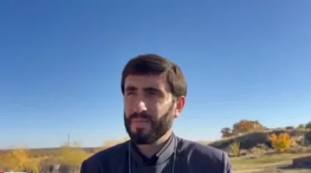 Տեր Սարգիսն Ապարանում խադավիկ էր. կաթողիկոսի ազգականը լինելով է հայտնվել այստեղ. Տեր Արամ